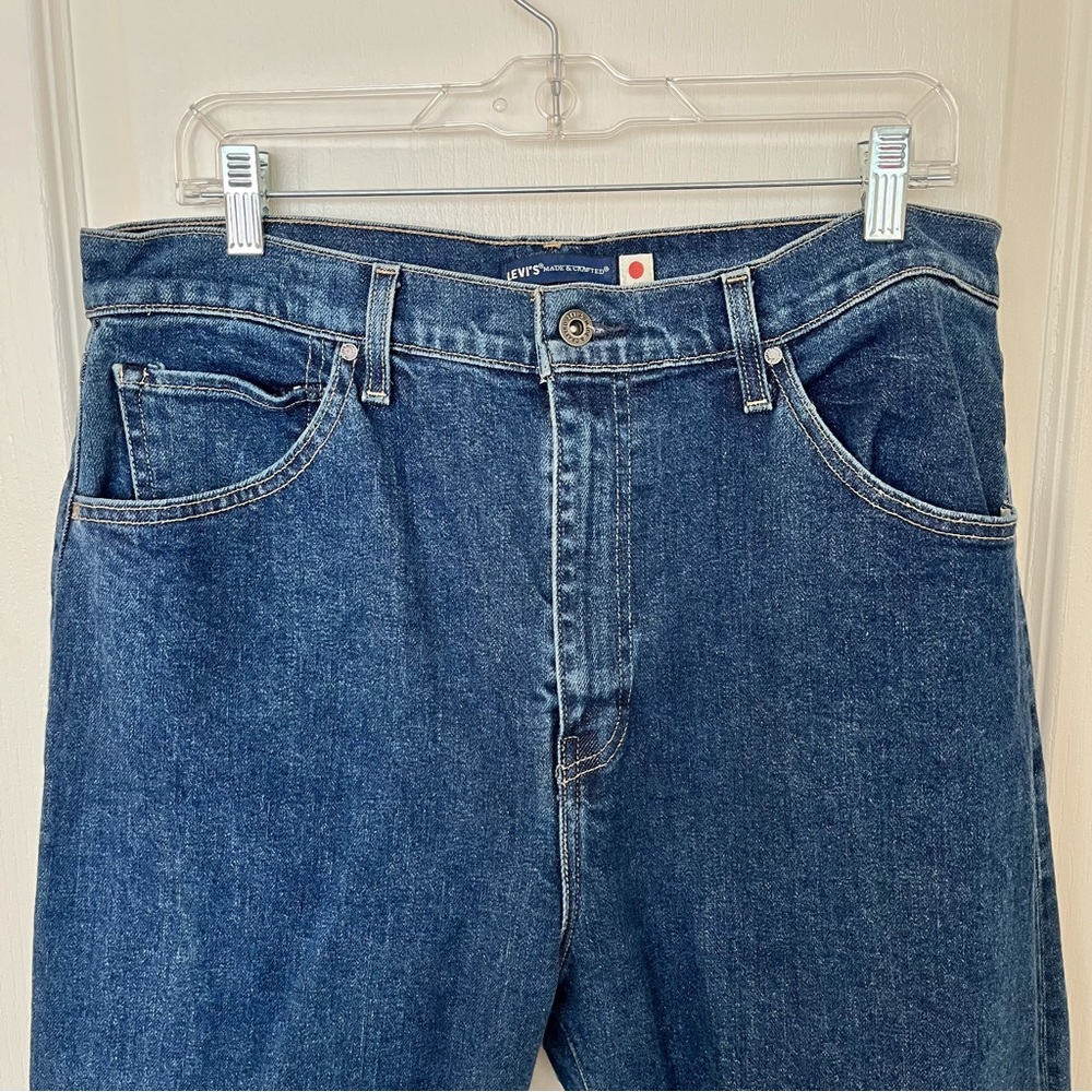 Levi’s 701 High Rise Straight Jeans - Picture 5 of 6